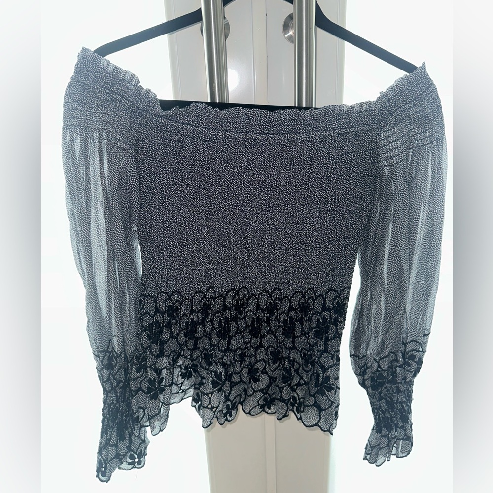 Perfect condition Alexis Jordana Floral Smocked Off-the-shoulder Top Navy Blue